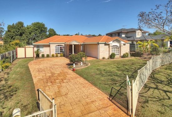 4 bedrooms House in 82 Golden Avenue CALAMVALE QLD, 4116