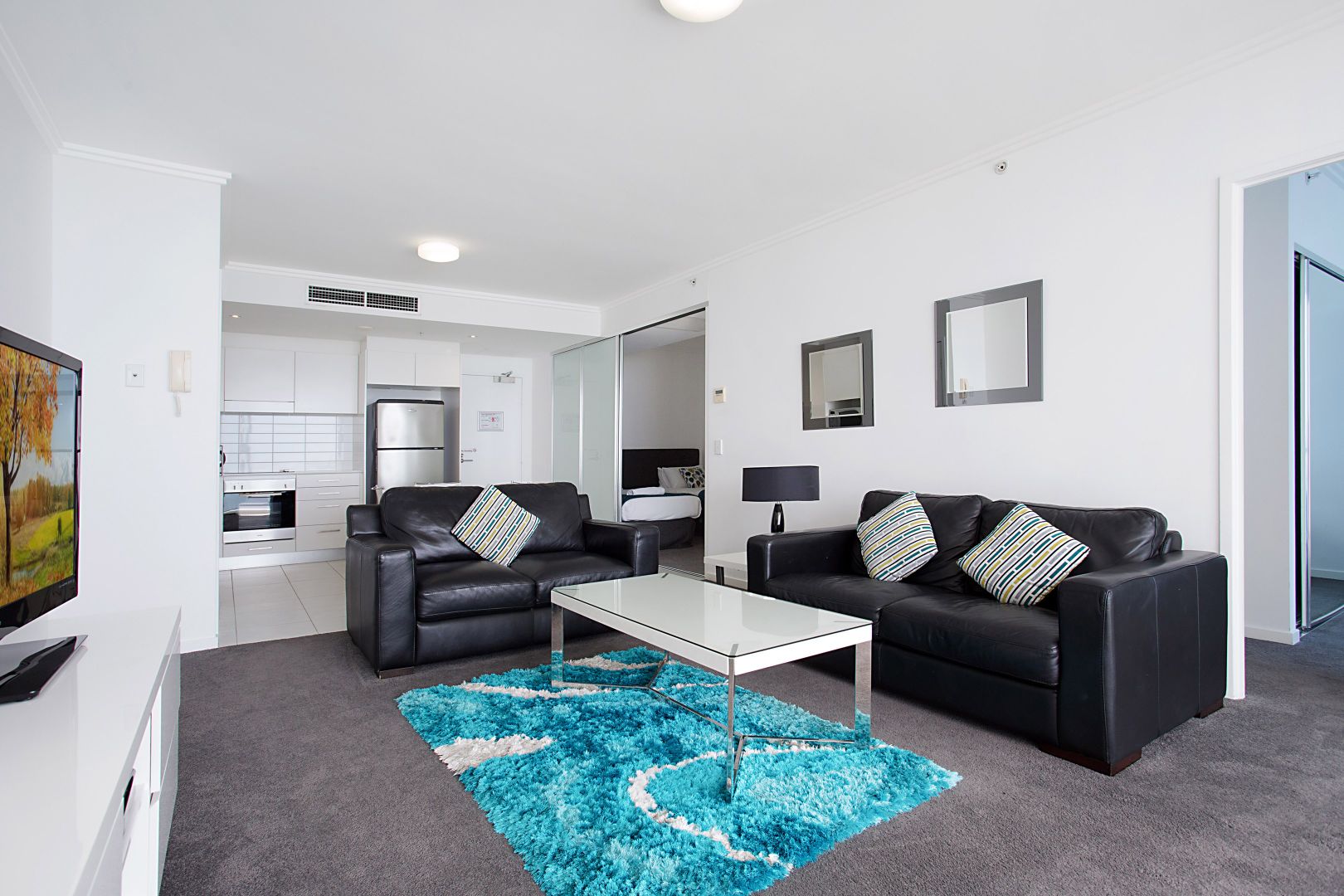 193 'Ocean Pacific' 25 Surf Parade, Broadbeach QLD 4218, Image 2