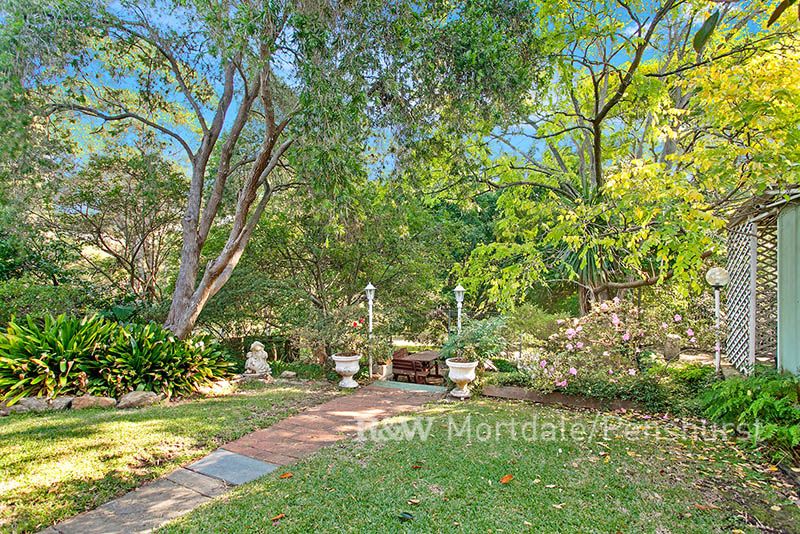 33 Beaumaris Crescent, Mortdale NSW 2223, Image 2