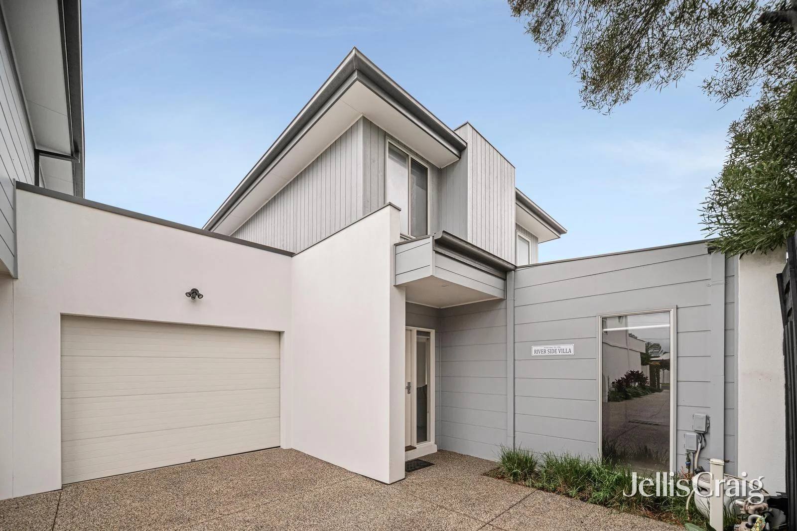 2/21 Dahmen Street, Carrum VIC 3197