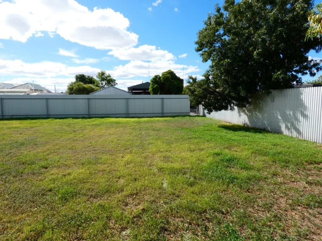 Additional image 3 of 1 Molyneaux Street, Warracknabeal VIC 3393