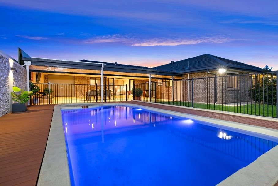 4 bedrooms House in 78 Carruthers Drive MODBURY NORTH SA, 5092