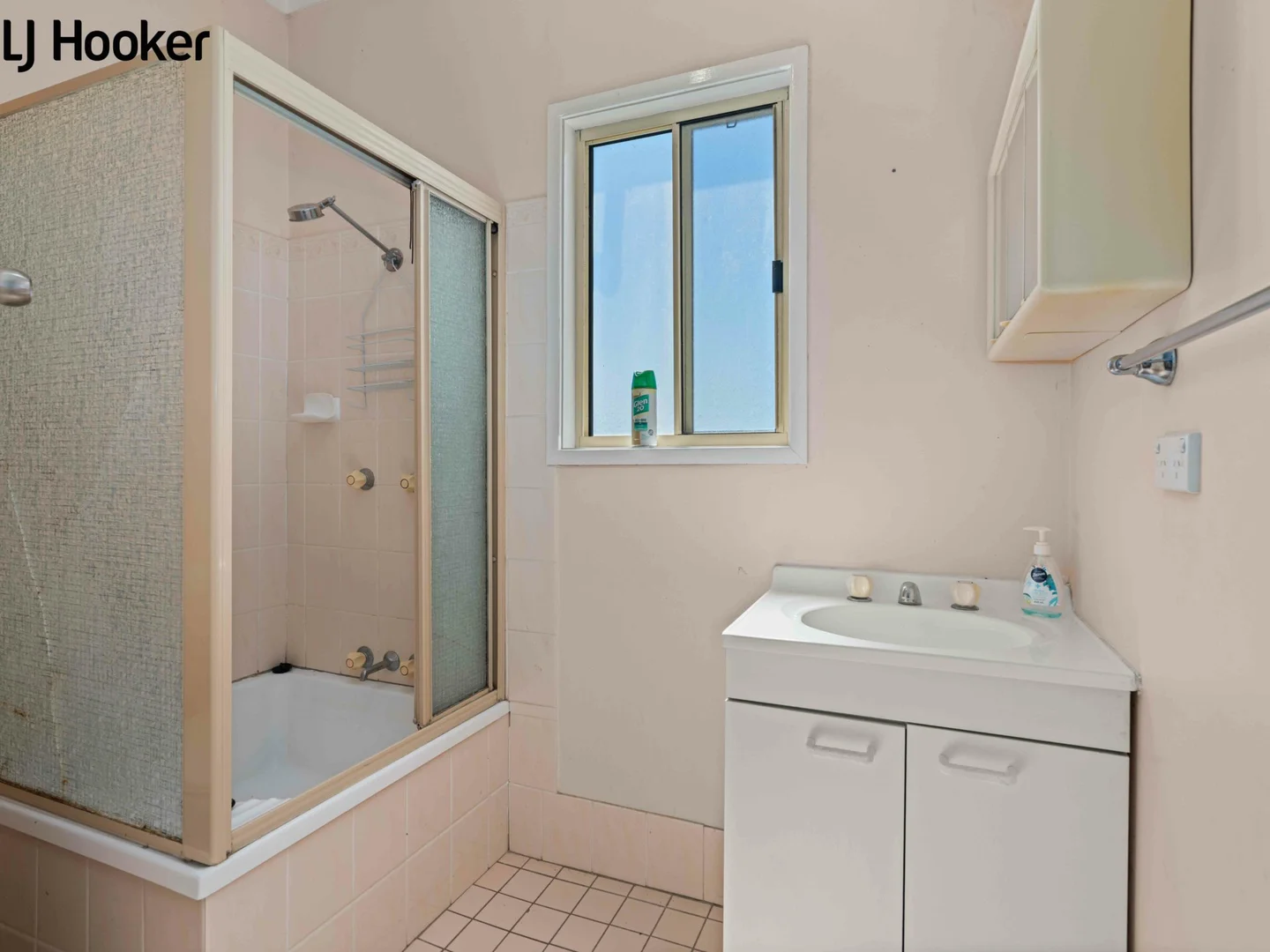 Image 13