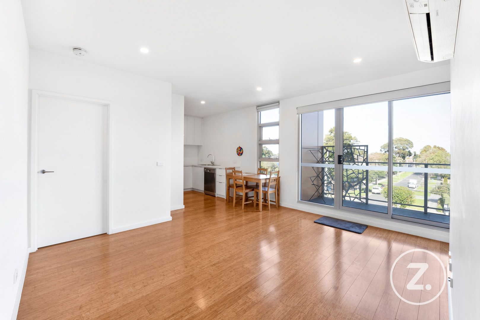 202/1215A Centre Road, Oakleigh South VIC 3167, Image 2