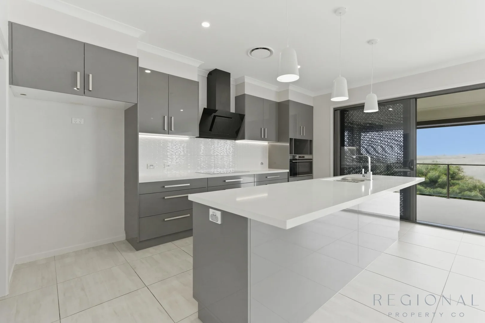 Additional image 10 of 34 Emperor Drive, Elliott Heads QLD 4670