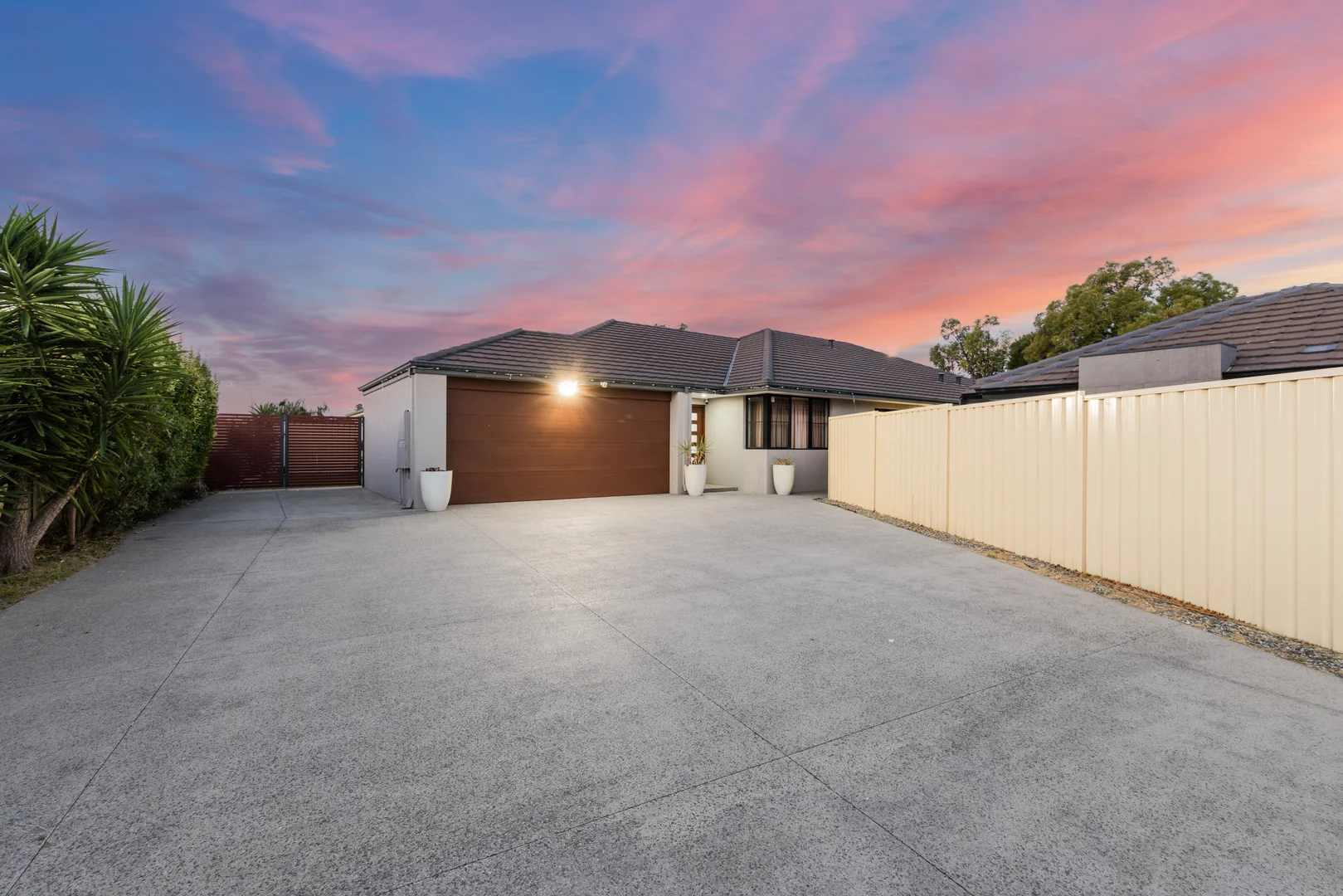 5 Beacon Cove, Dudley Park WA 6210