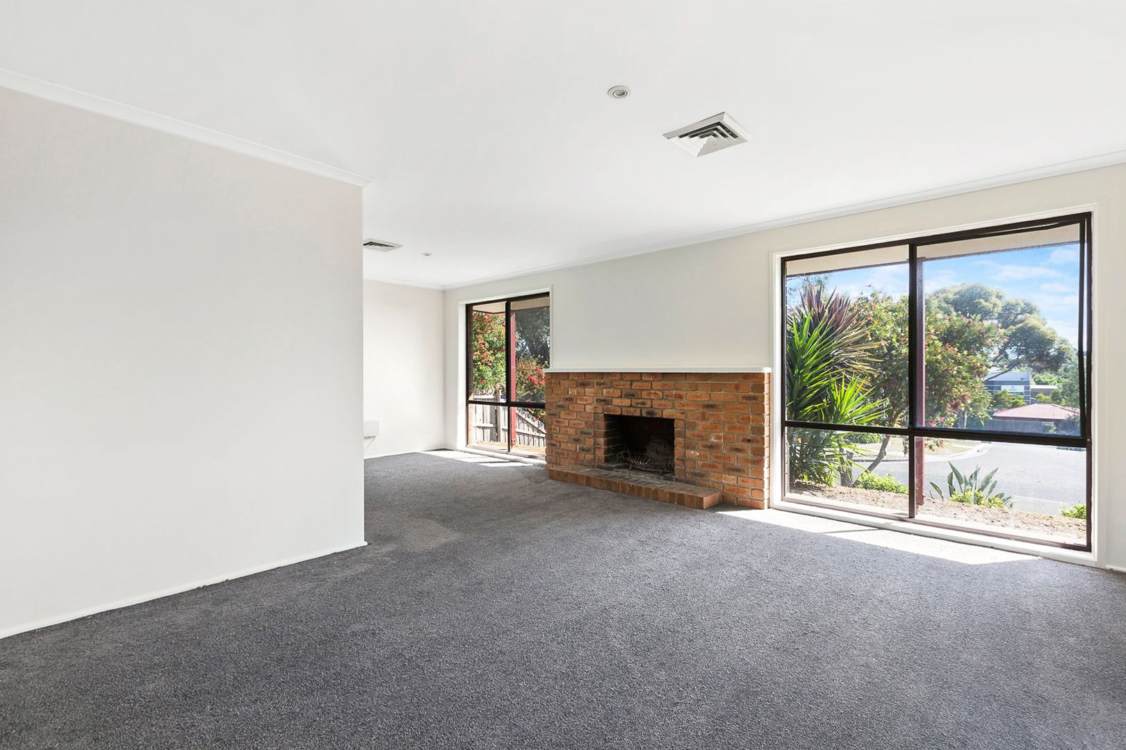 30 Leonard Drive, Langwarrin VIC 3910 House For Rent Domain