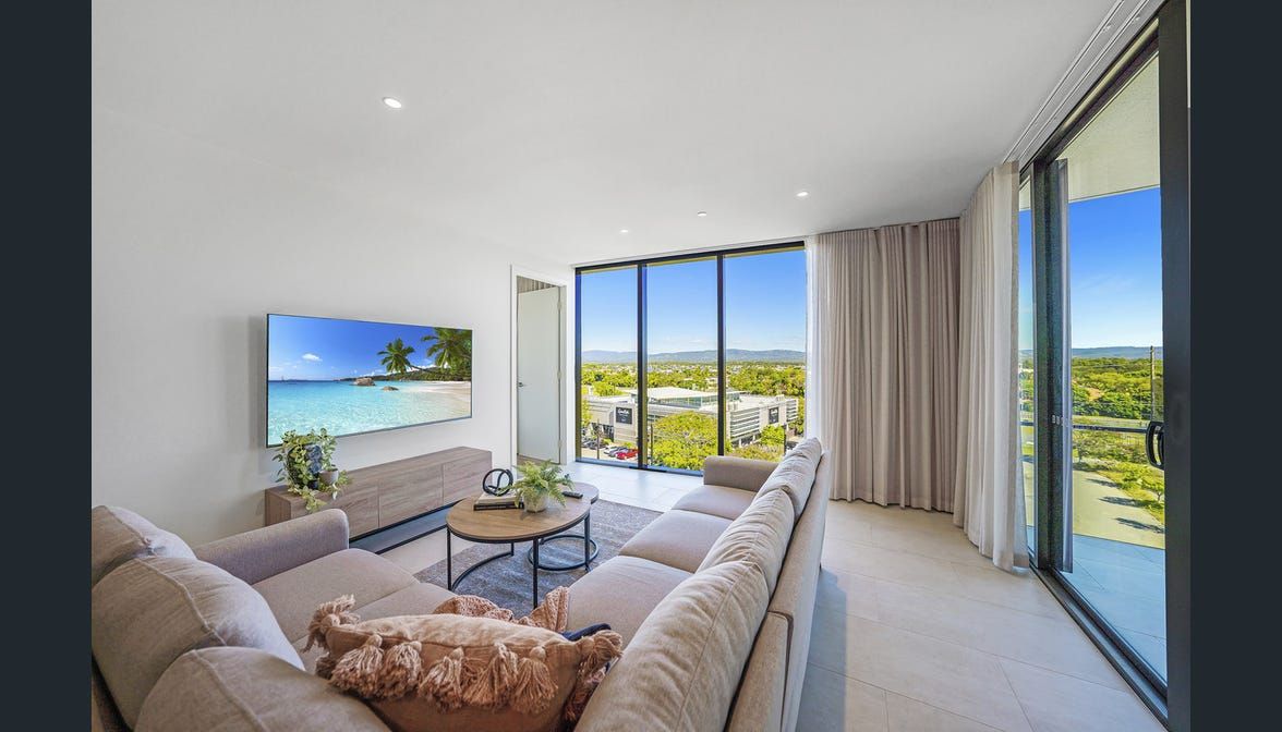 2 bedrooms Apartment / Unit / Flat in 4605/24 The Lanes Boulevard MERMAID WATERS QLD, 4218