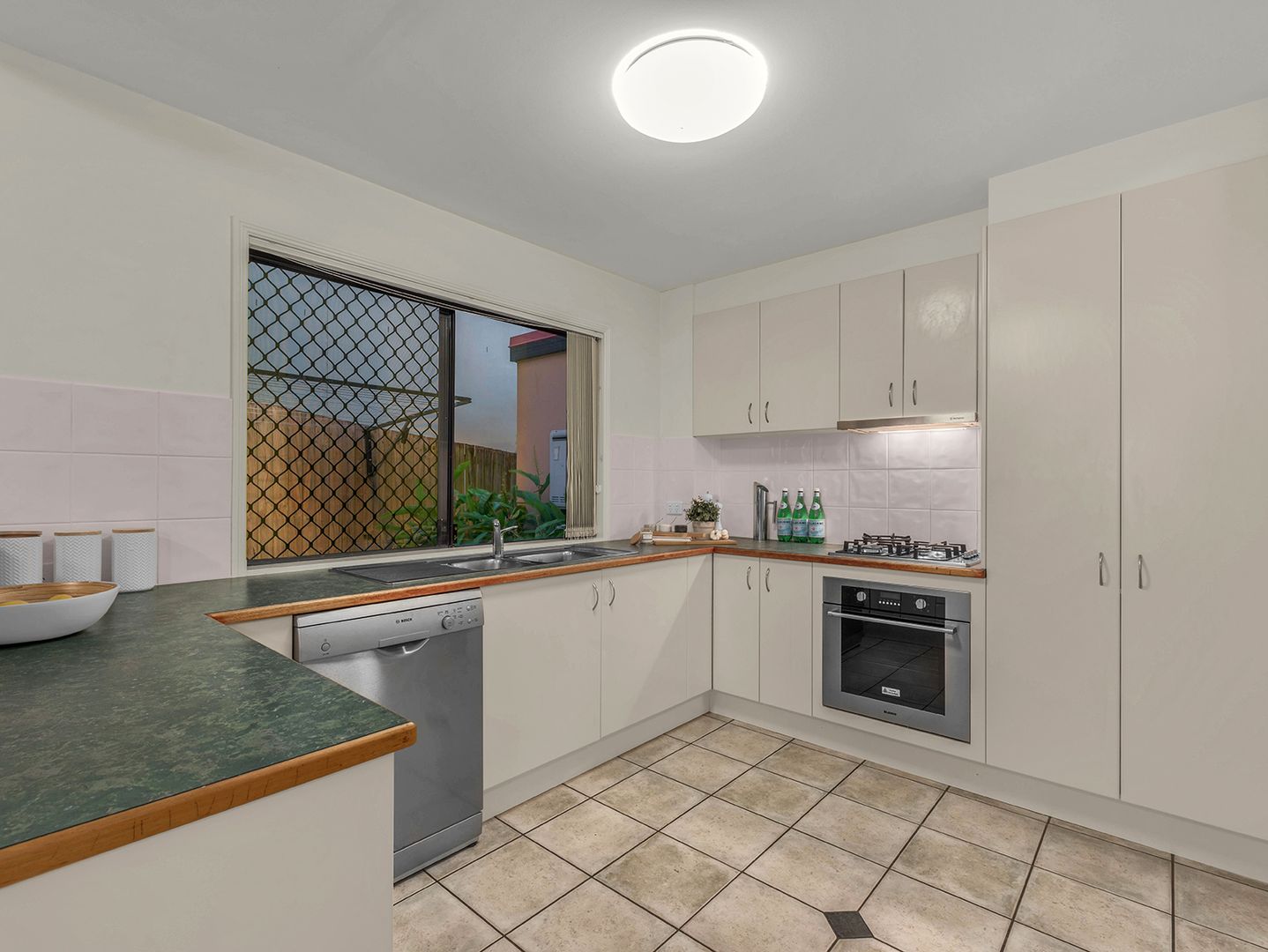 4/23 Abuklea Street, Wilston QLD 4051, Image 2