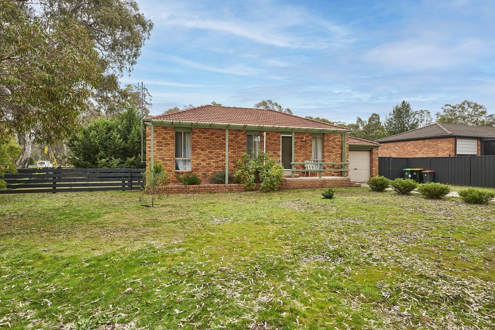 44 Shakespere Street, Heathcote VIC 3523, Image 0