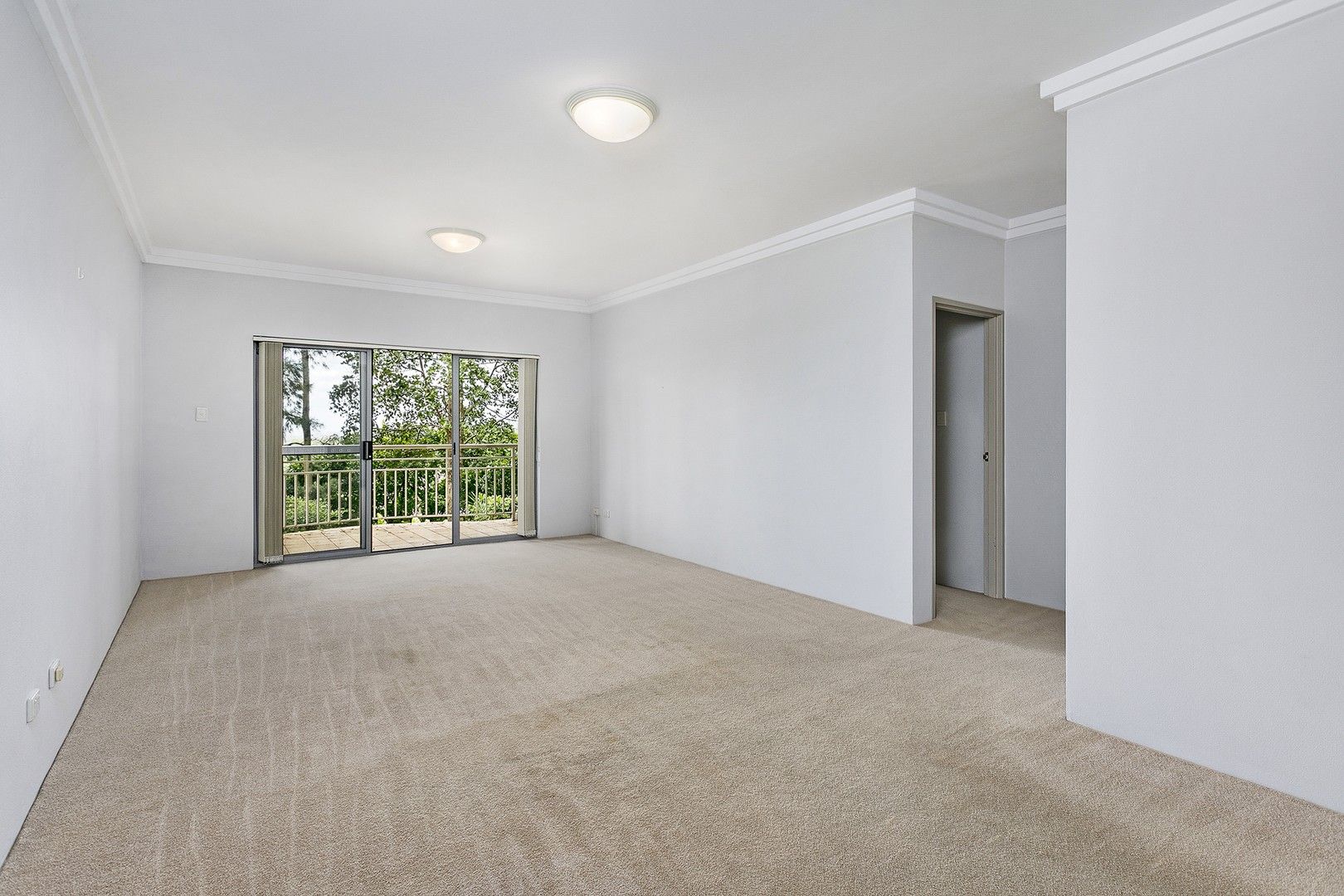 2 bedrooms Apartment / Unit / Flat in 19/316 Pacific Highway Highway LANE COVE NSW, 2066