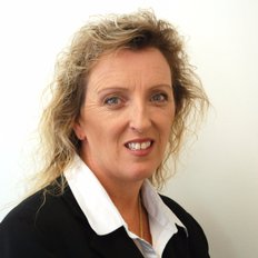 Tracey Tate, Sales representative