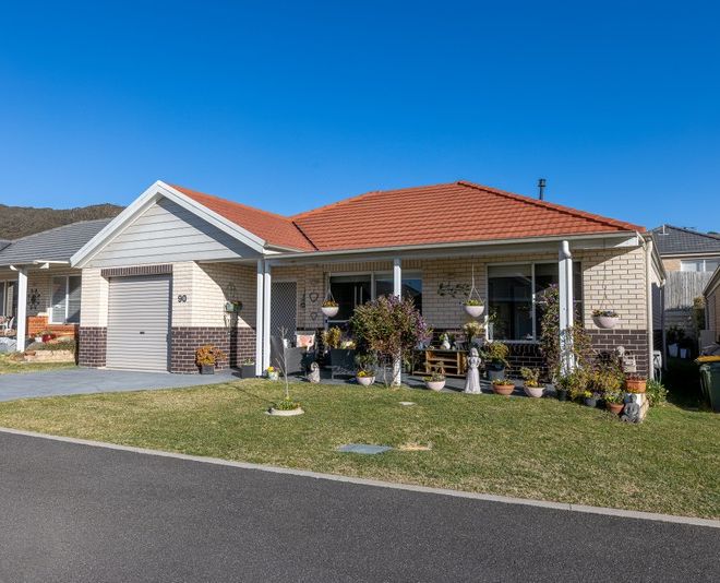 Picture of 90/9 Col Drewe Drive, South Bowenfels