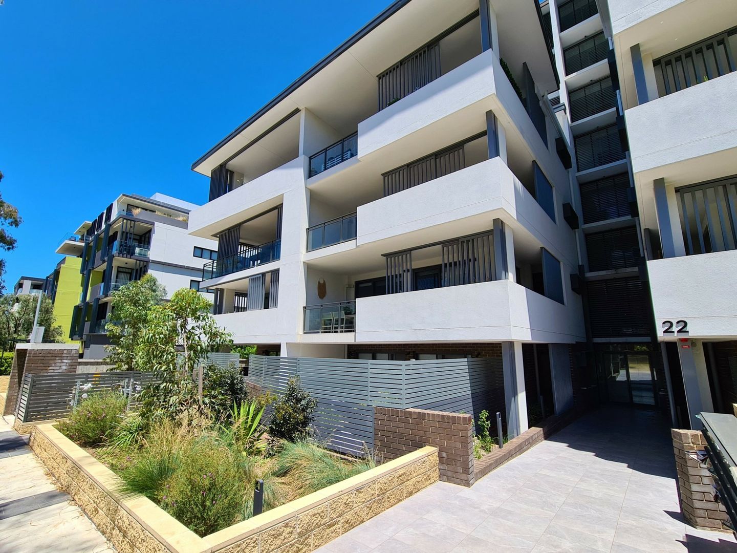 203 22 Pinnacle Street Miranda Nsw 2228 Apartment For Rent 580 Domain
