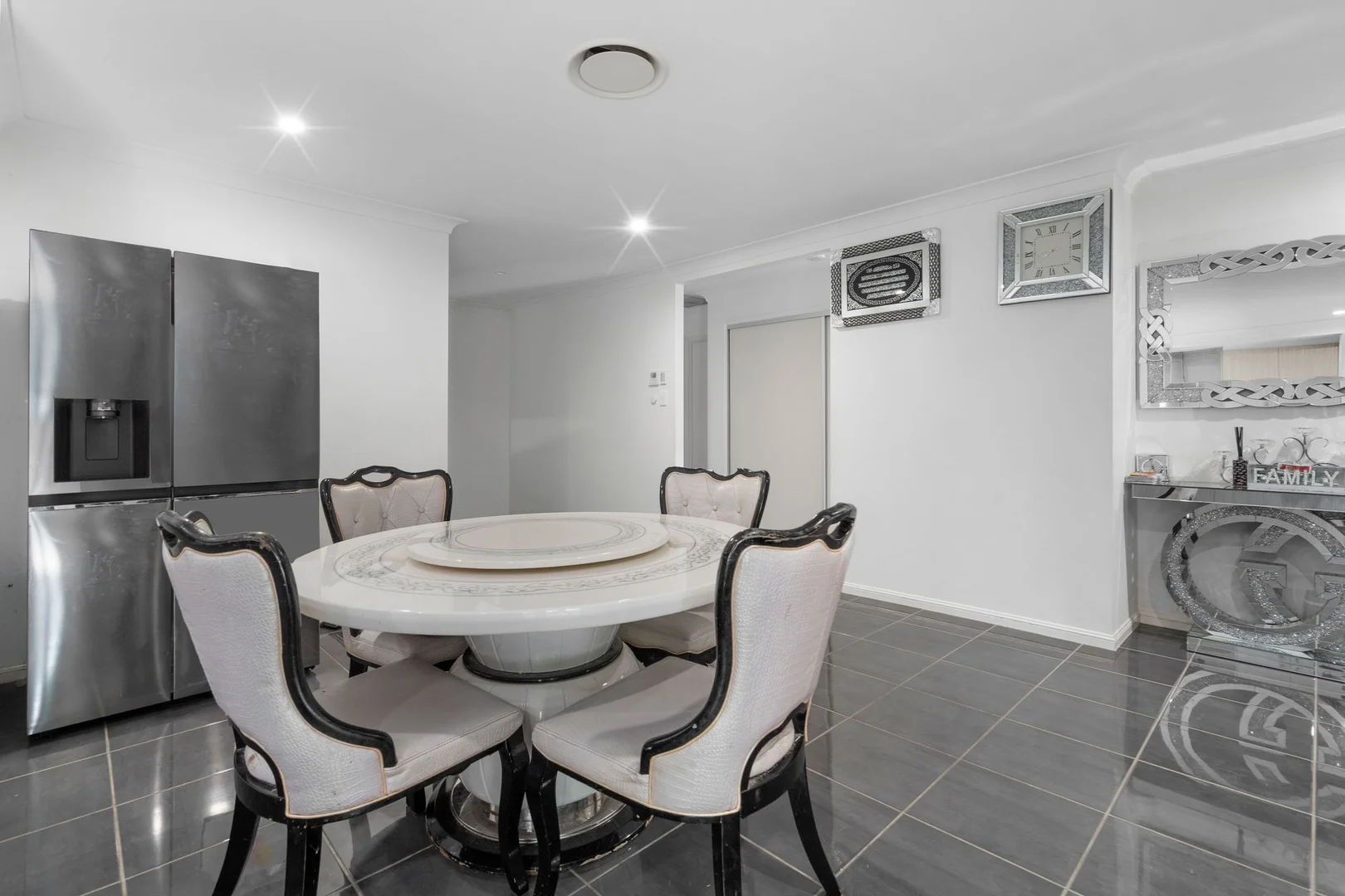 Additional image 5 of 42 Saint Marys Close, Doolandella QLD 4077