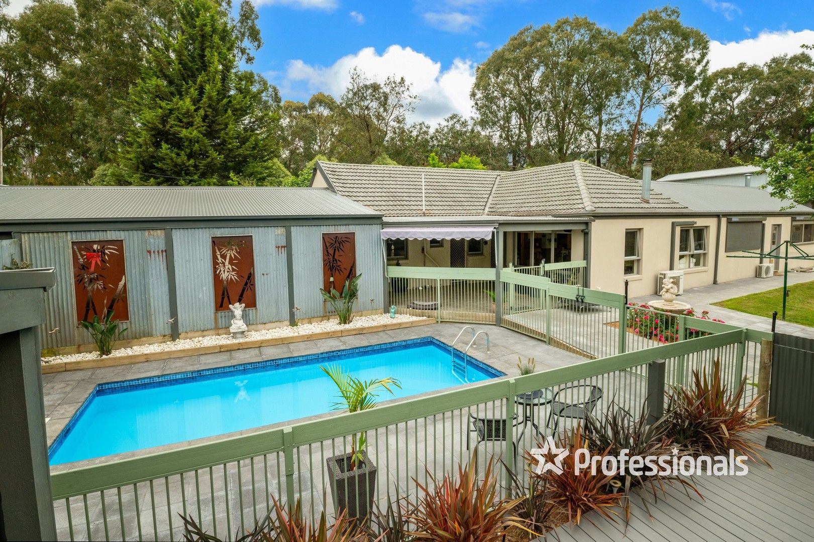 110 Parkinsons Road, Launching Place VIC 3139, Image 0