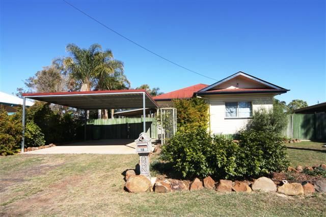 4 bedrooms House in 18 Palmer Street DALBY QLD, 4405