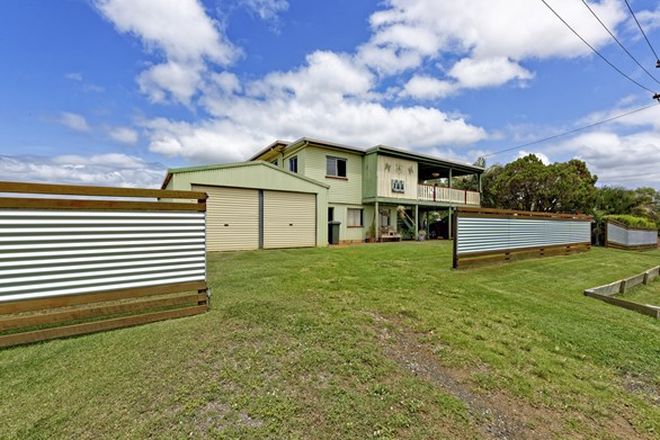 Picture of 188 Seaview Road, QUNABA QLD 4670