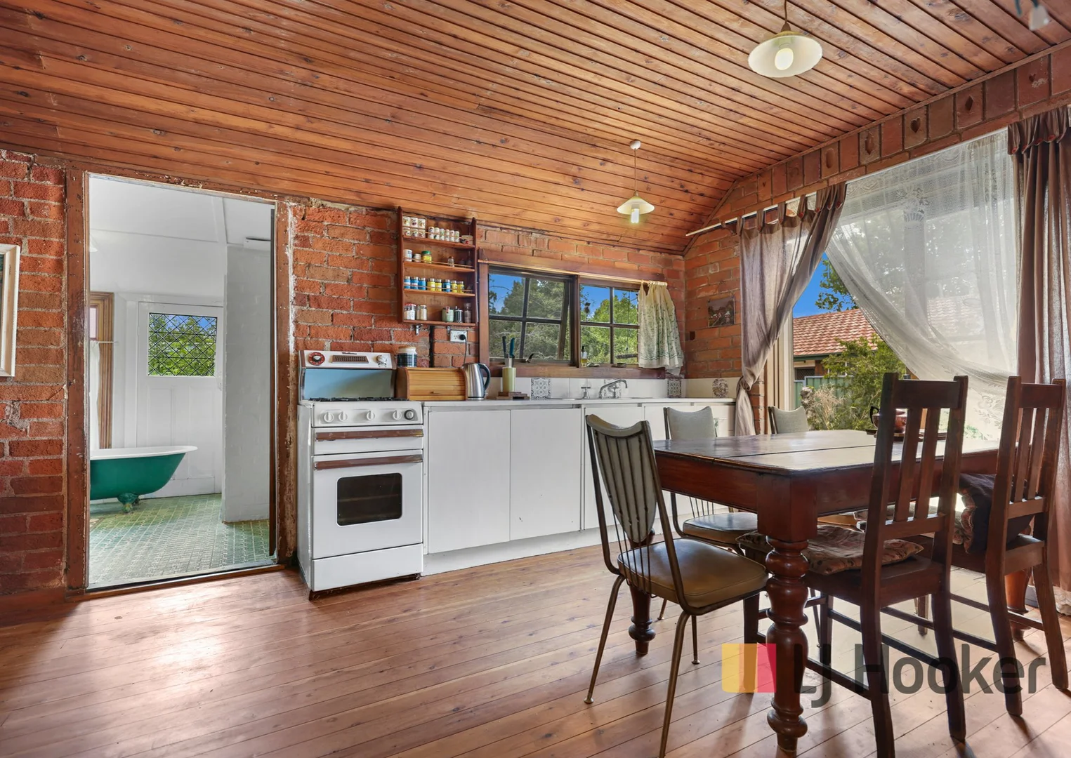 Additional image 16 of 57 Lambert Street, Bathurst NSW 2795