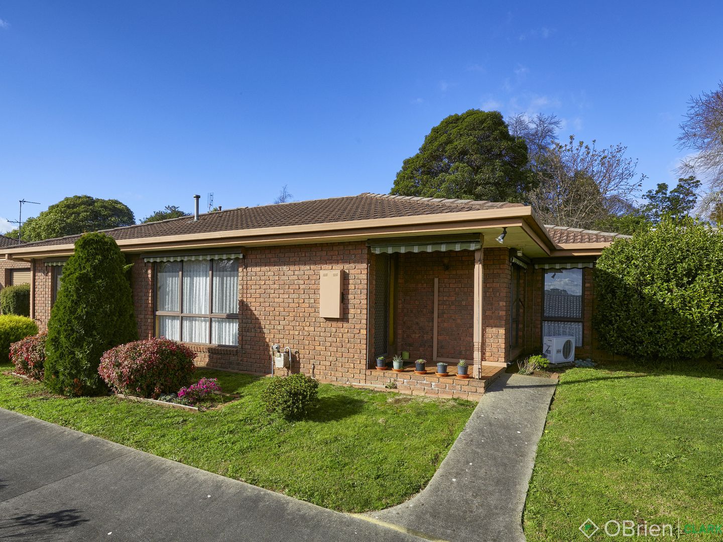 2 bedrooms Apartment / Unit / Flat in 2/97 Charles  Street WARRAGUL VIC, 3820