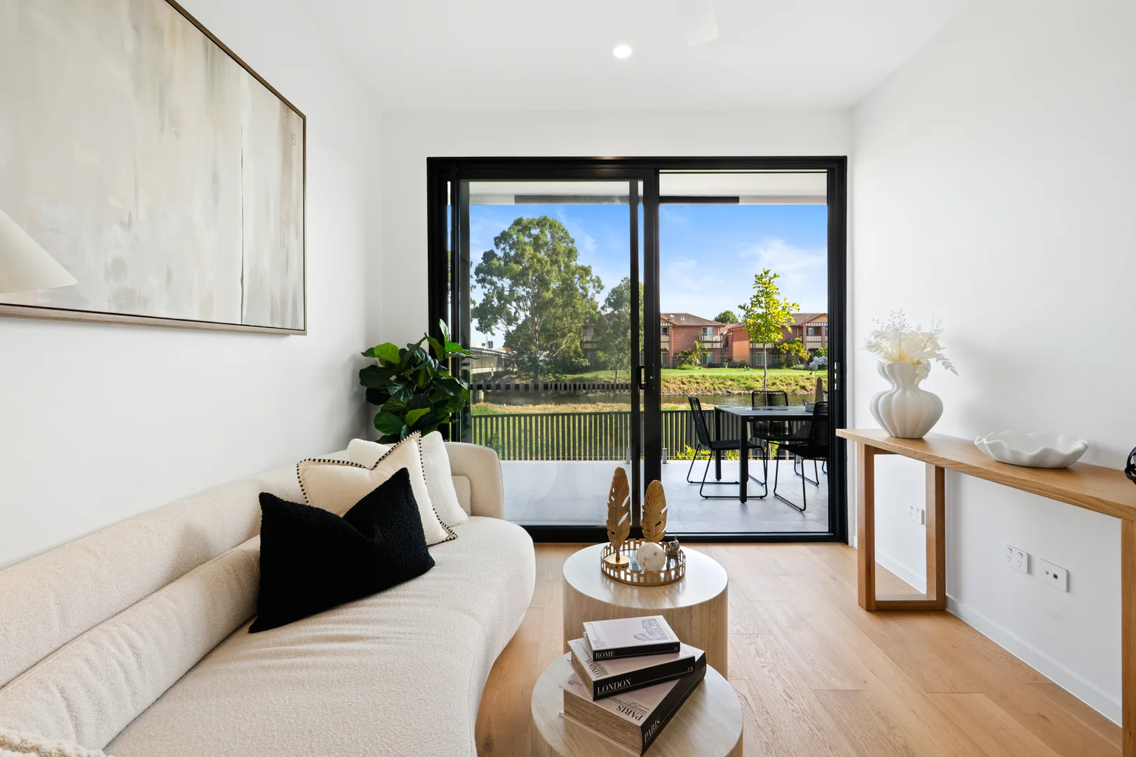 Additional image 17 of 16/2-4 Waterford Court, Bundall QLD 4217