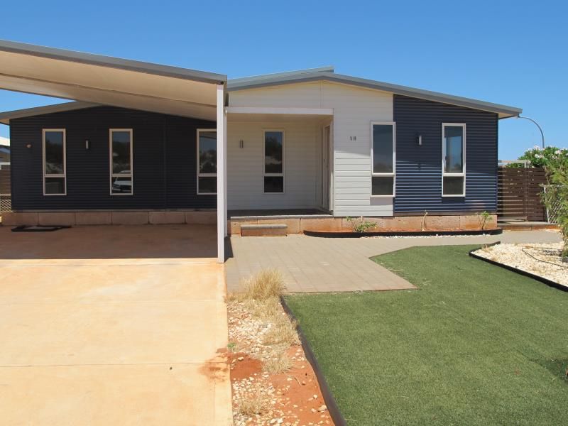4 bedrooms House in 18 Crevalle Way EXMOUTH WA, 6707