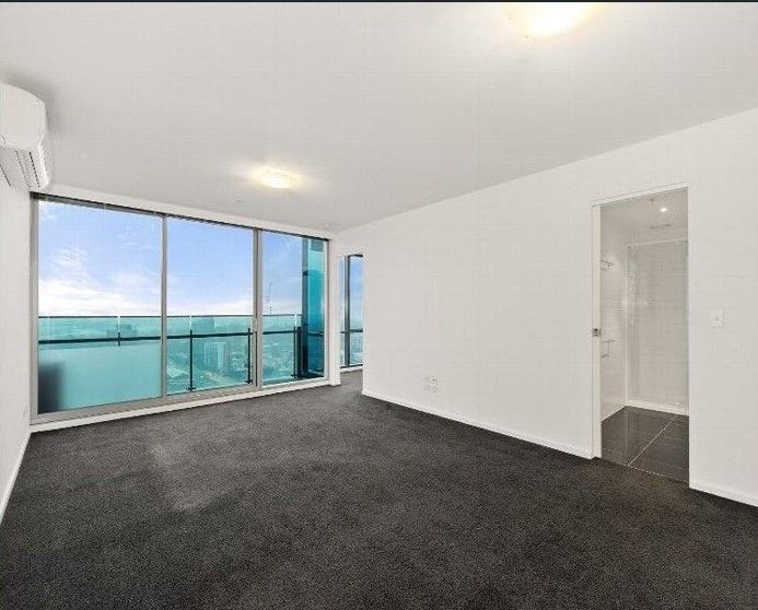 2 bedrooms Apartment / Unit / Flat in 3204/241 City Road SOUTHBANK VIC, 3006