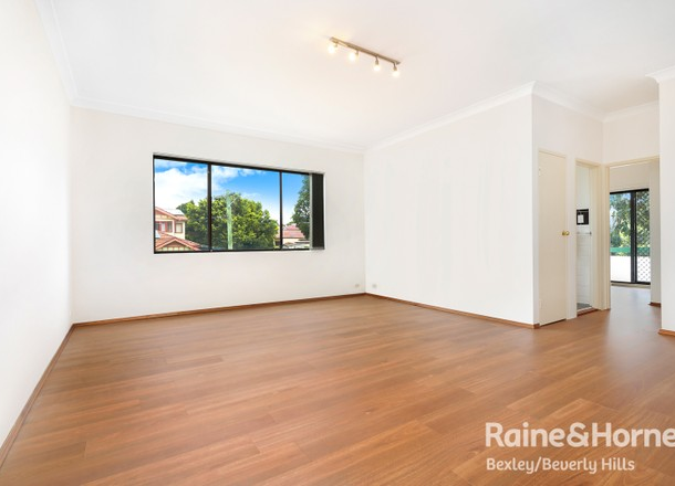8/679-681 Forest Road, Bexley NSW 2207