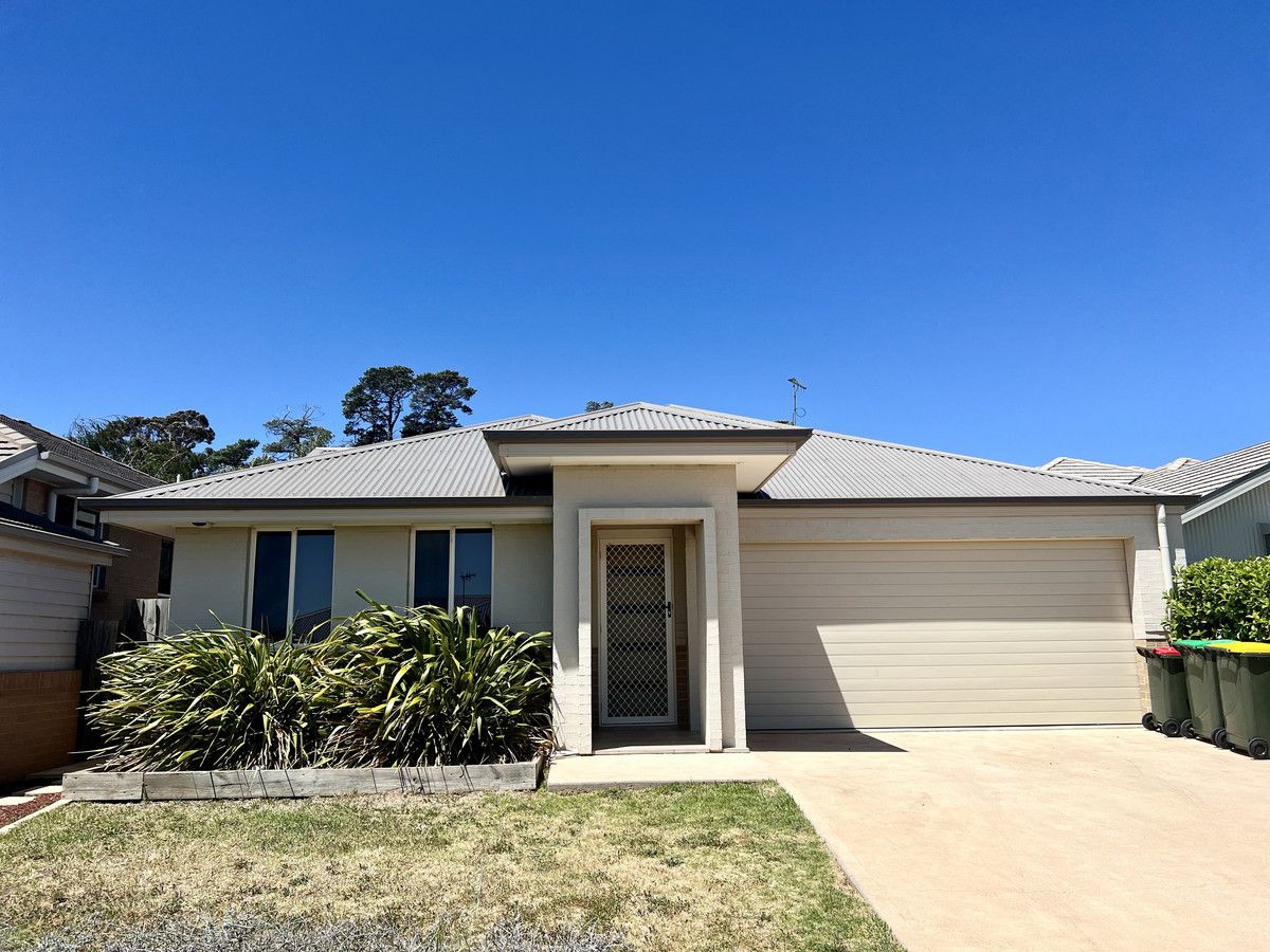 11 McAlroy Place, Goulburn NSW 2580 House For Rent Domain