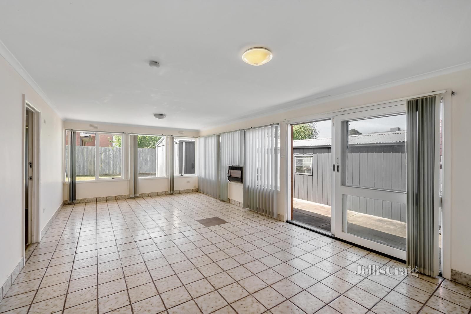 14 Marrbridge Road, Moorabbin VIC 3189, Image 2