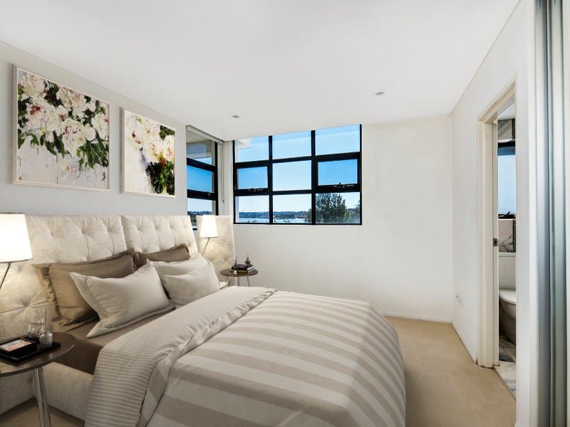 3 bedrooms Apartment / Unit / Flat in 14/8 Bennett Street MORTLAKE NSW, 2137