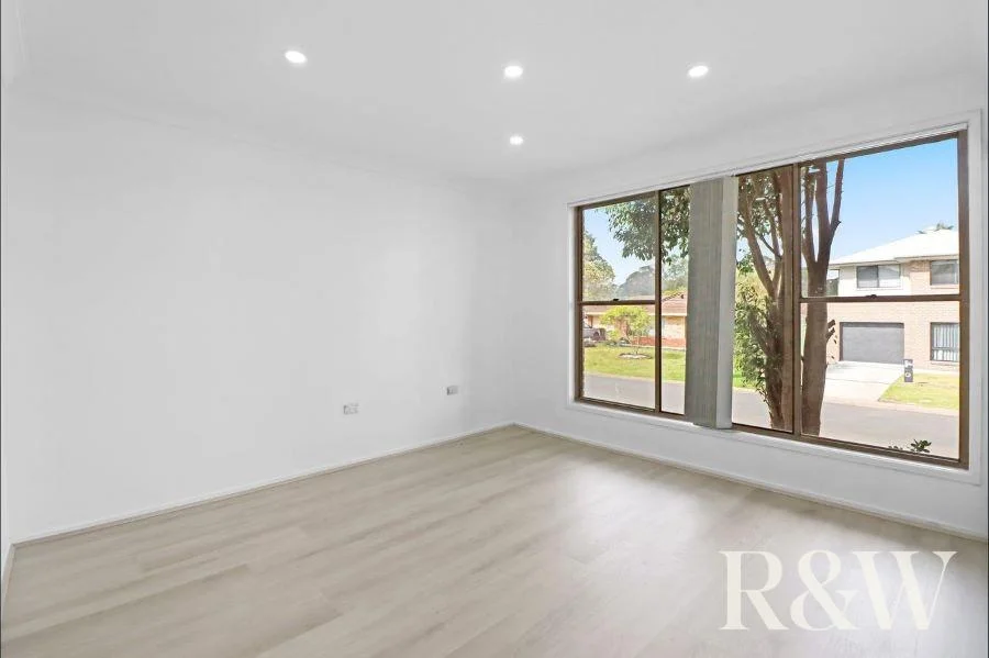 Additional image 7 of 17 Rainbow Place, St Clair NSW 2759