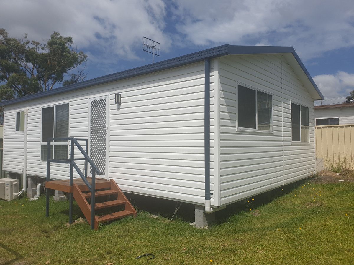 2 bedrooms House in 28a Catalina Road SAN REMO NSW, 2262