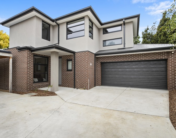 2/4 Whithers Road, Bayswater VIC 3153