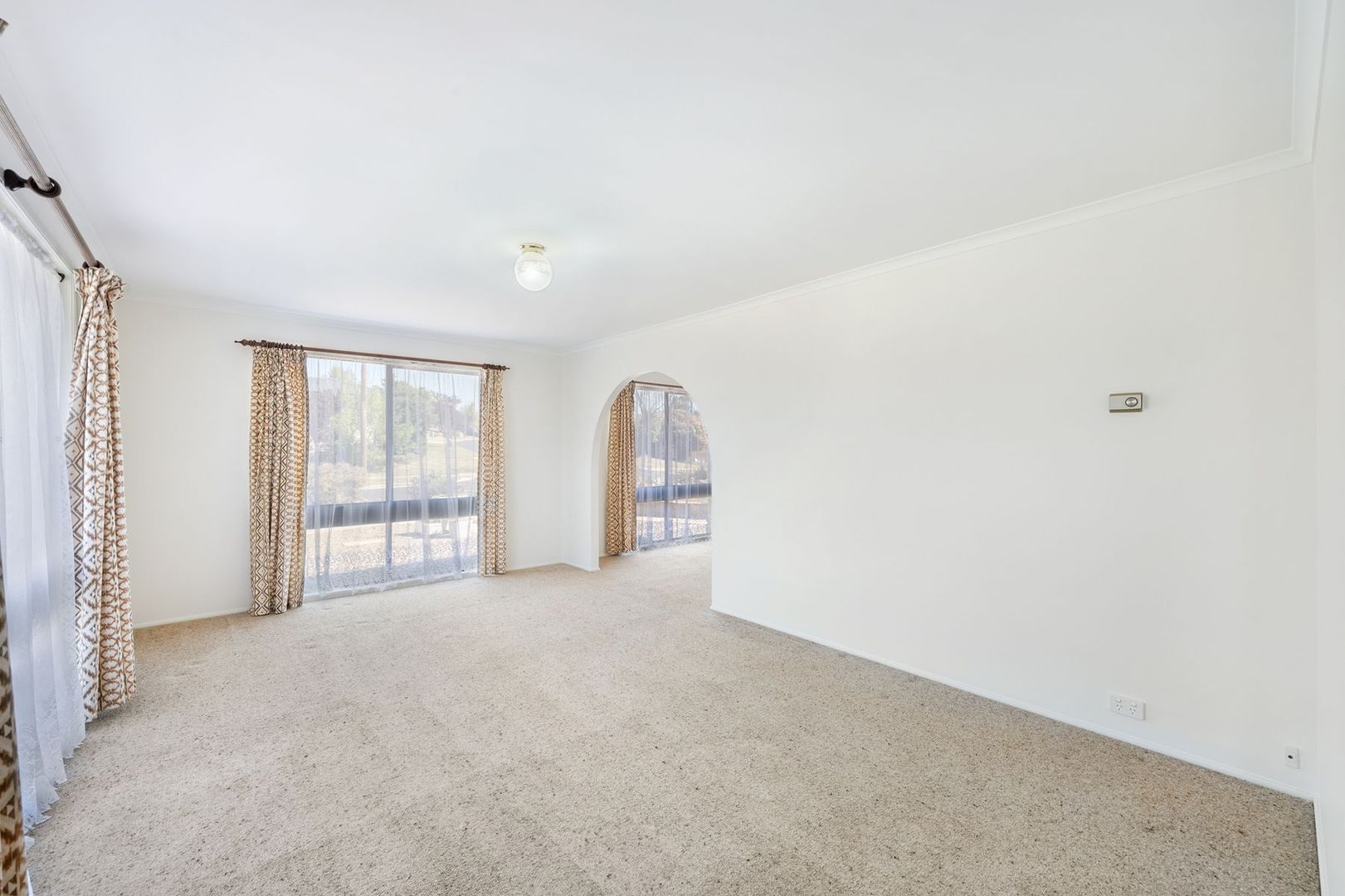 61 Barracks Flat Drive, Queanbeyan NSW 2620, Image 1