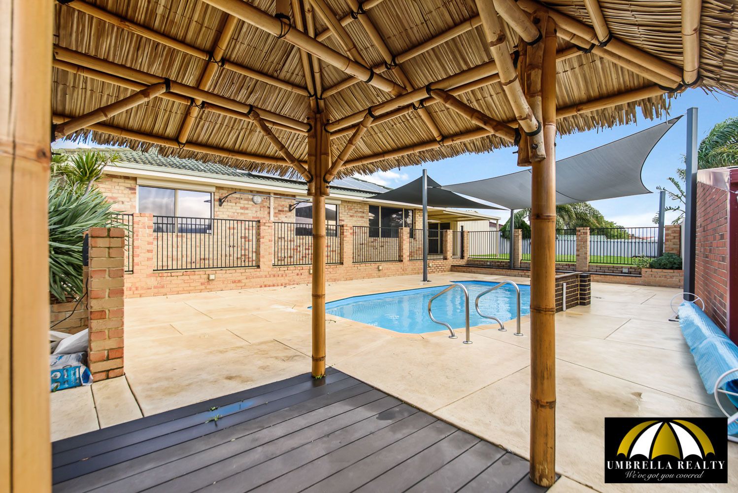 11 Chapman Cl, Australind WA 6233, Image 2