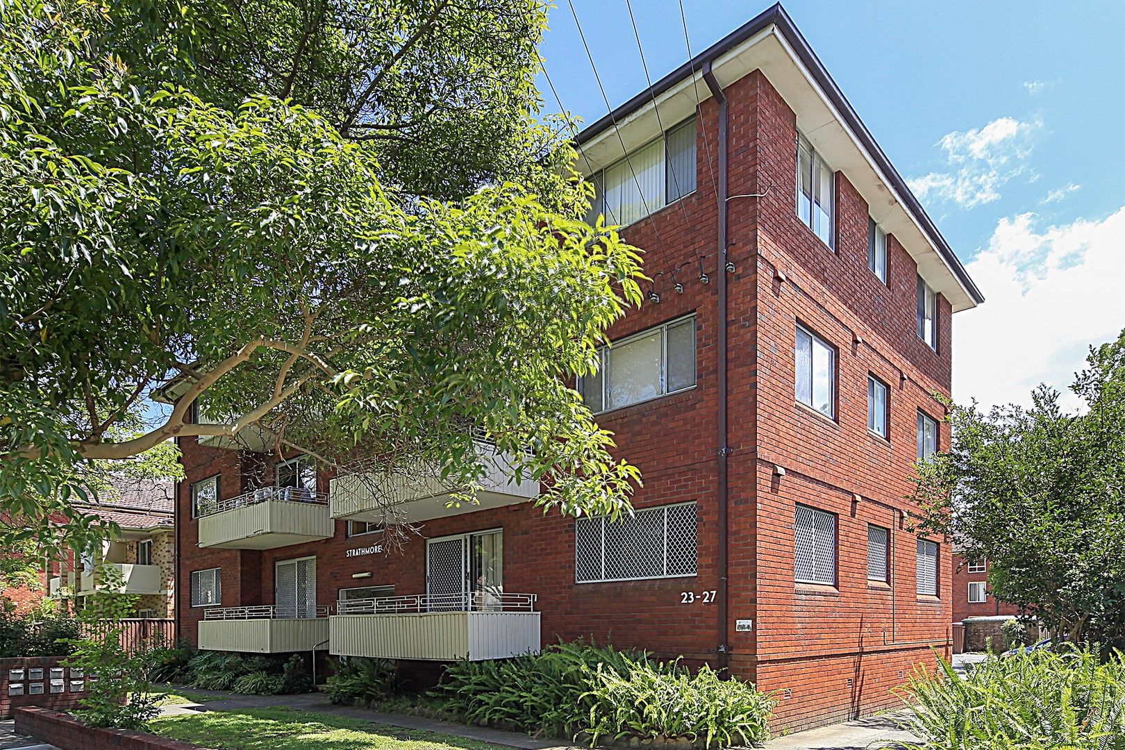 2 bedrooms Apartment / Unit / Flat in 6/23 Russell St STRATHFIELD NSW, 2135