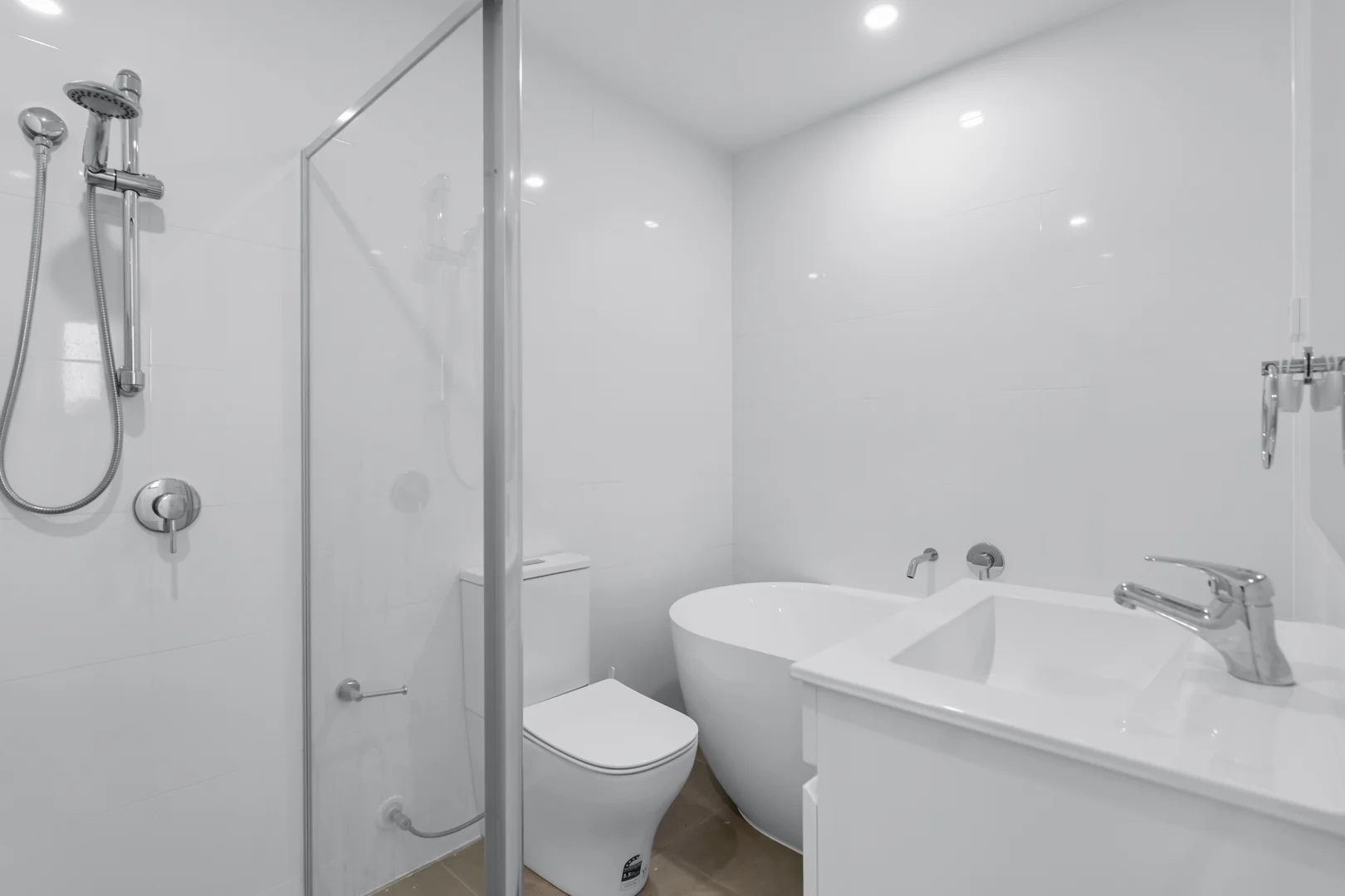 Additional image 6 of 119E Lindesay Street, Campbelltown NSW 2560