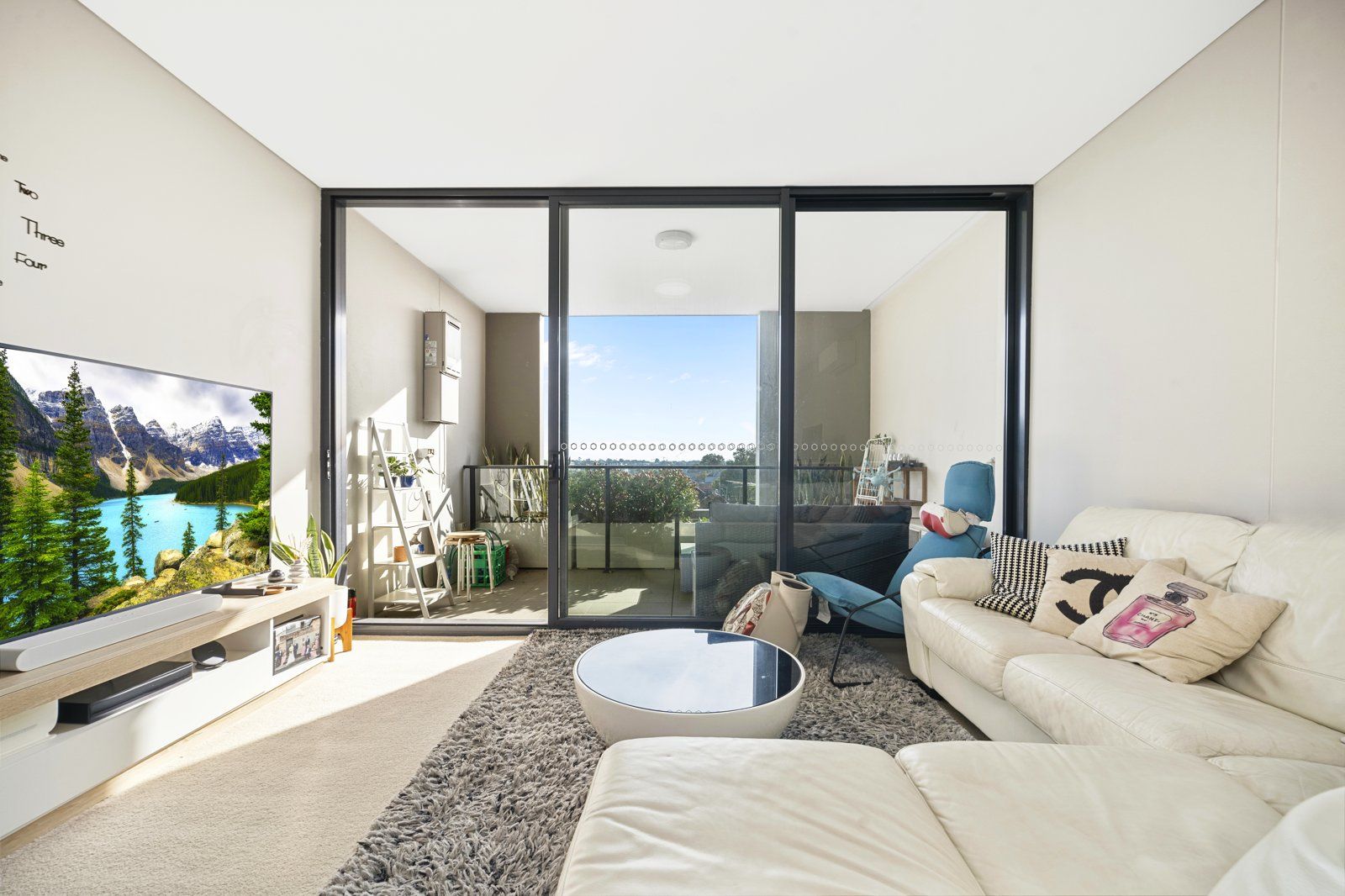 1 bedrooms Apartment / Unit / Flat in 209/72-76 Chandos Street ST LEONARDS NSW, 2065