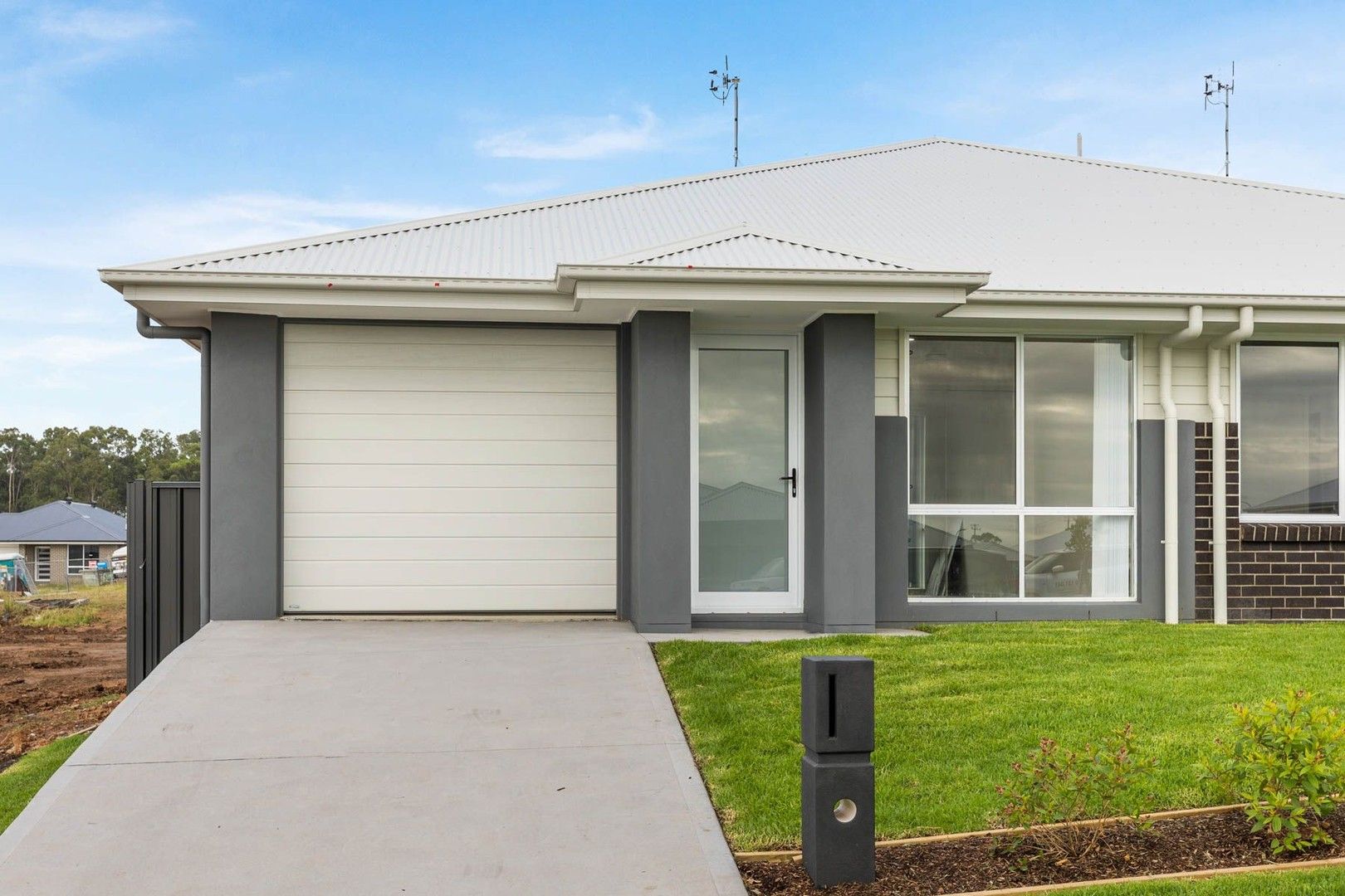 1/17 Dodworth Street, Farley NSW 2320 Semidetached For Rent Domain