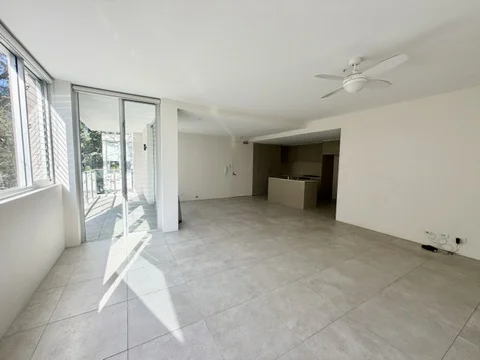Additional image 3 of 306/48 Penkivil Street, Bondi NSW 2026