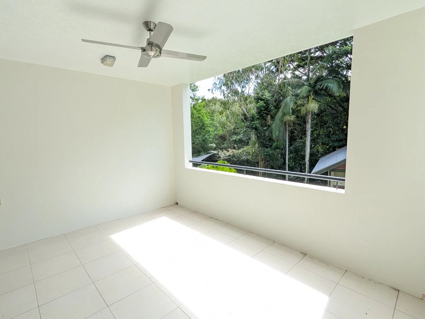Additional image 11 of 4/15 McLean Street, Cairns North QLD 4870