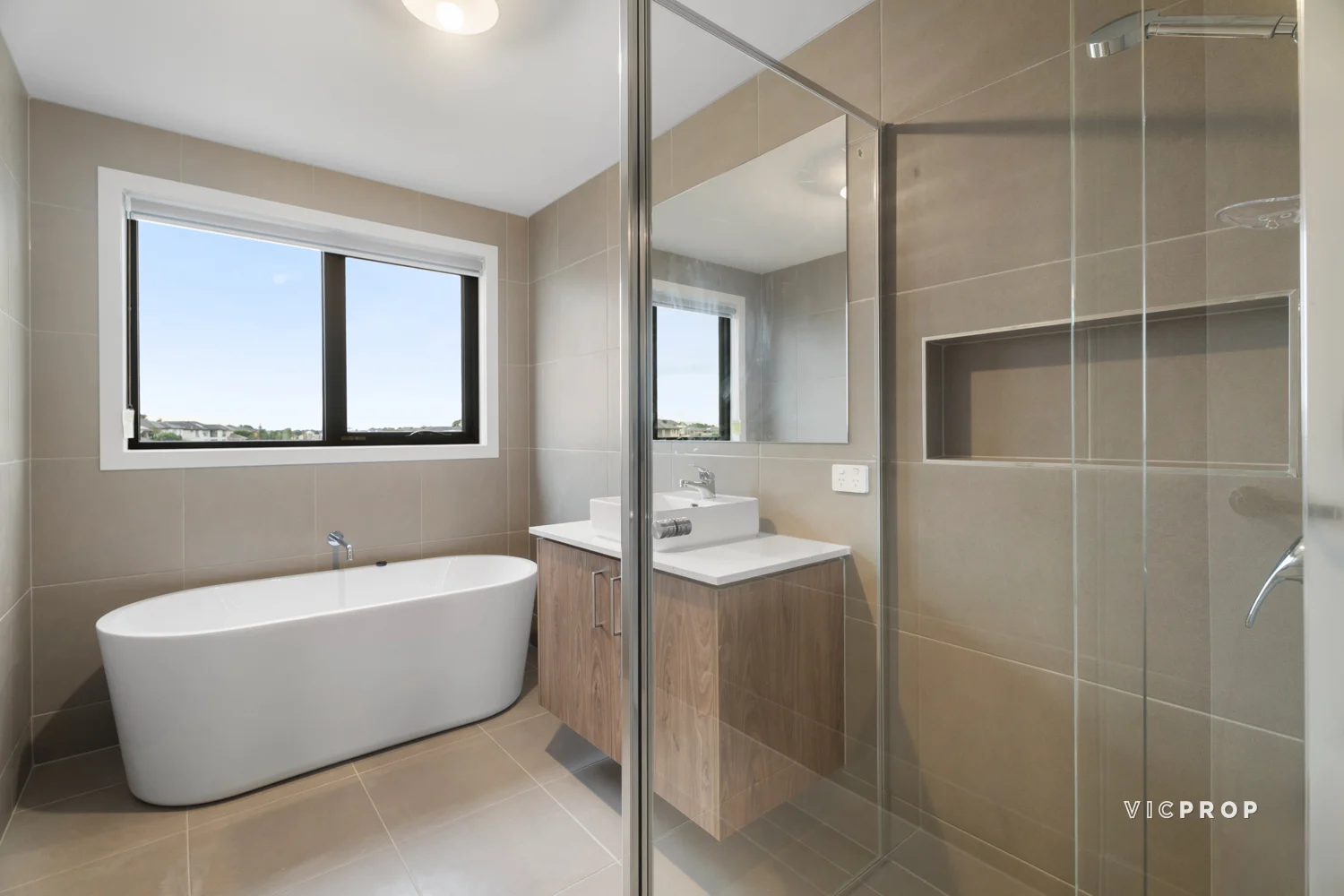 Additional image 9 of 13 Spraypoint Drive, Point Cook VIC 3030