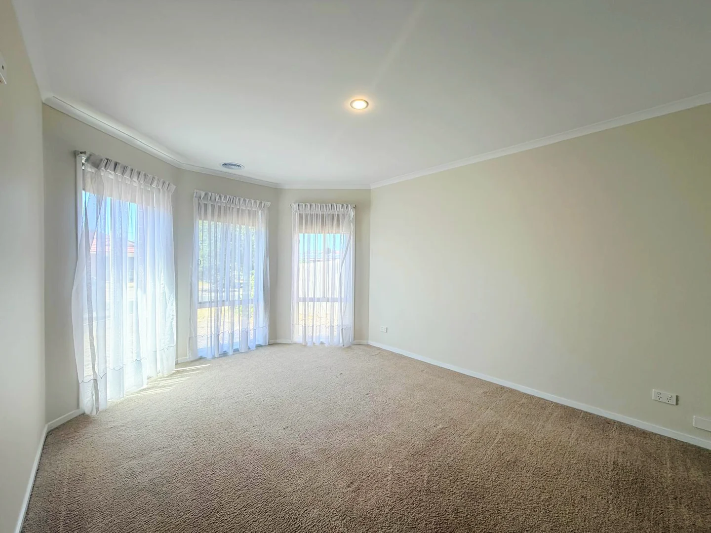 Additional image 6 of 43 Ashton Crescent, Hoppers Crossing VIC 3029