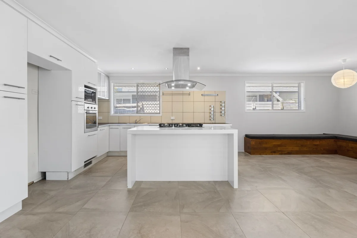 Additional image 3 of 99 Chainey Avenue, Miami QLD 4220