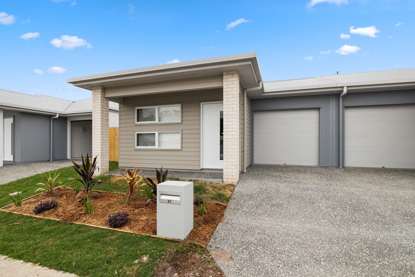 4 bedrooms Duplex in 67 Cambus Circuit NARANGBA QLD, 4504