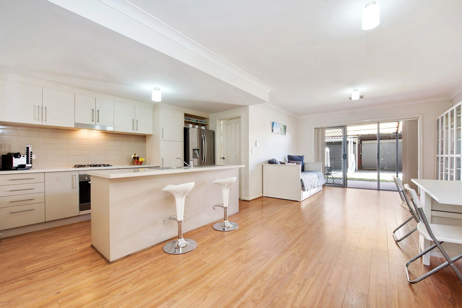 37 Fleming Crescent, Mansfield Park SA 5012, Image 0