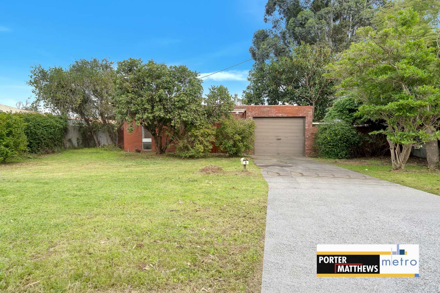 4 bedrooms House in 8 Terrigal Way ARMADALE WA, 6112