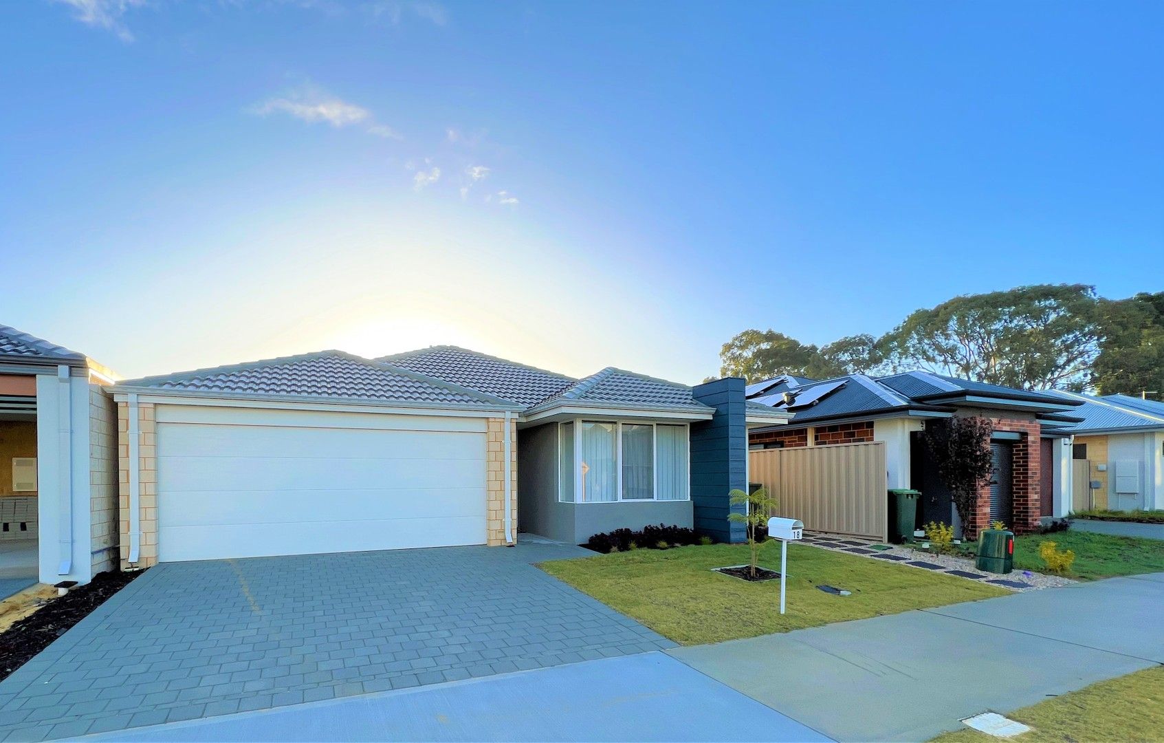 18 Wonderboom Way, Forrestfield WA 6058, Image 0