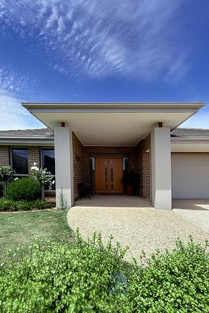 11 Beveridge Crescent, Forde ACT 2914